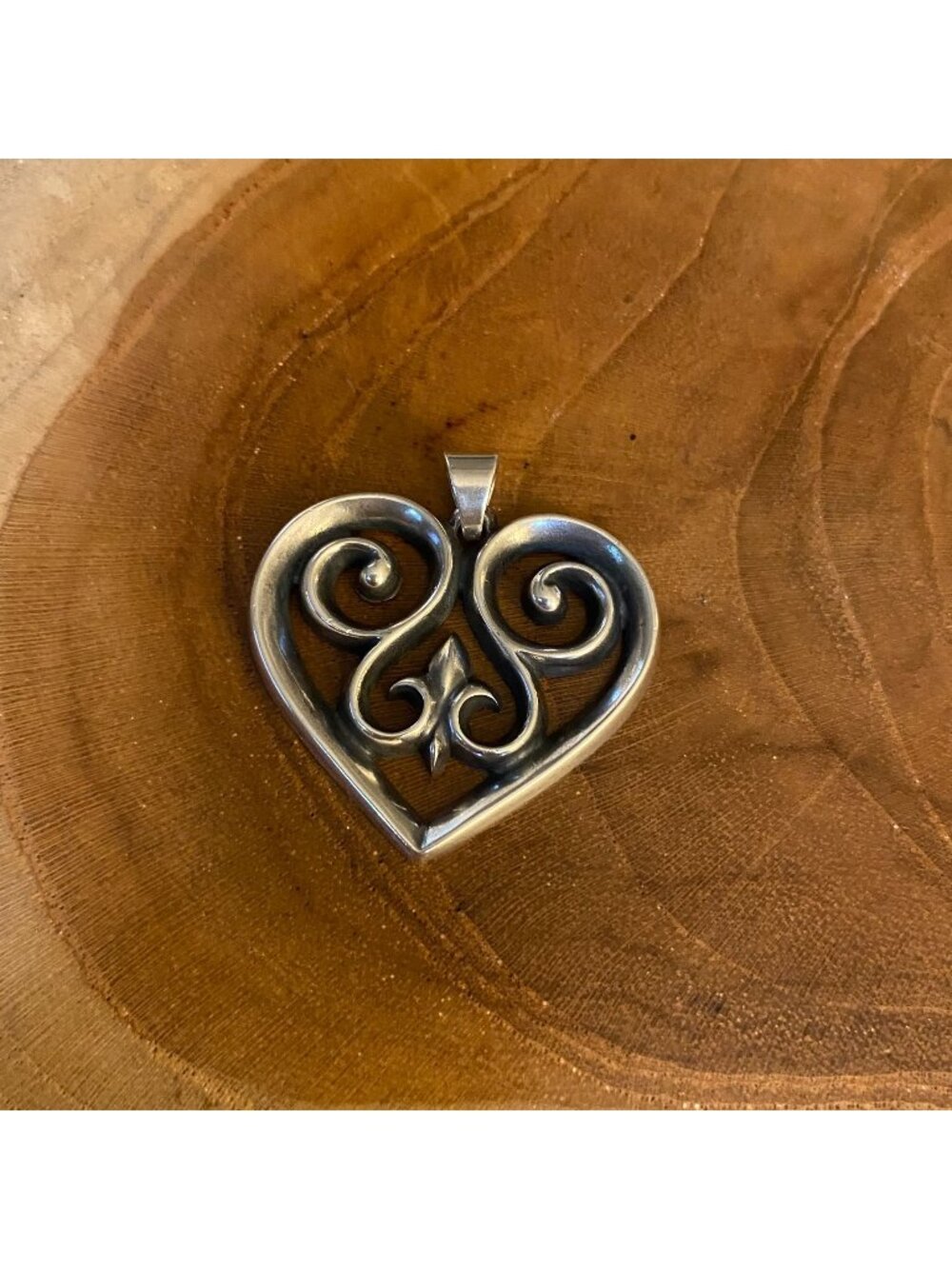 RETIRED James Avery French Scroll Heart Pendant, Sterling Silver